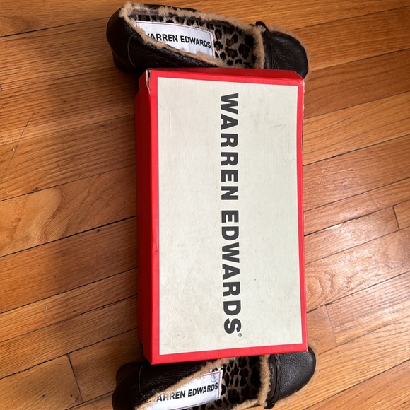 Women’s Warren Edwards size 7 1/2 NEW dark brown suede wider ballet - Picture 7 of 7